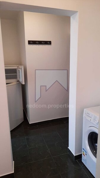 Drumul Taberei, Ghencea garsoniera